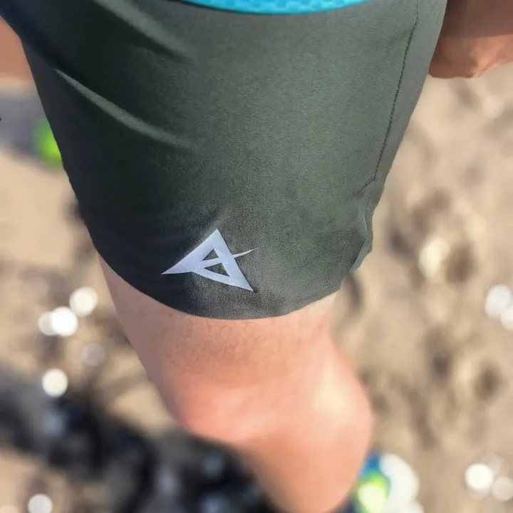 AKIV FLUX GN Multi-Pocket Running Shorts Unisex | Triangular inner | Earth Green